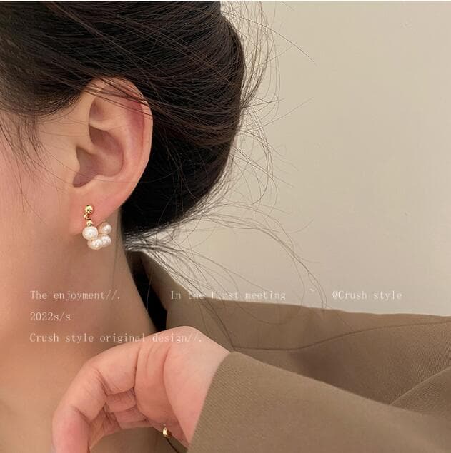 ピアスレディース 真珠フープフックピアス 上品な女性用アクセサリー
