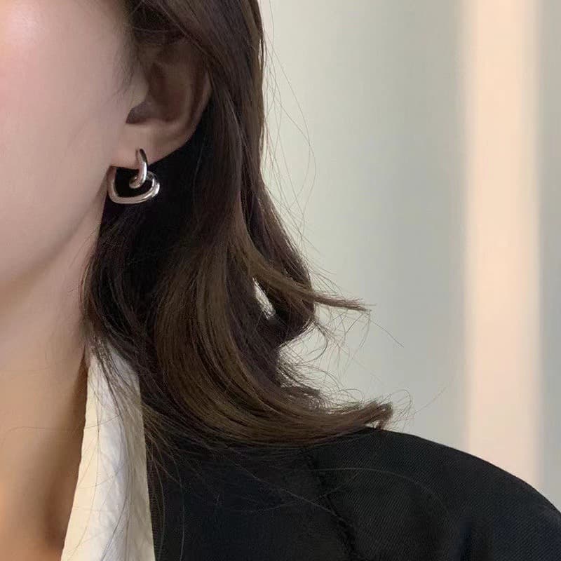 レディースピアス 二重デザインメタルスタッドピアス
