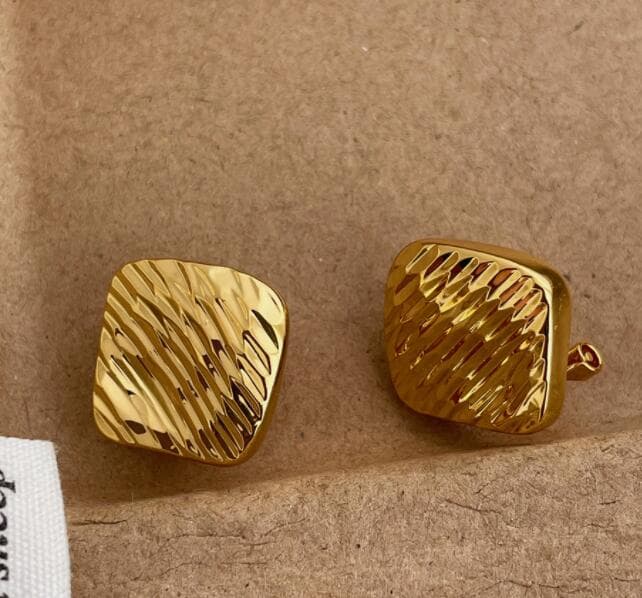 ピアスレディース 金色銀色スクエア型スタッドピアス